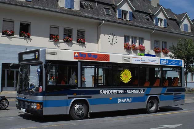 LKS Kandersteg Bahnhof BLS - 2004-08-02 LKS Kandersteg Bahnhof BLS - 2004-08-02