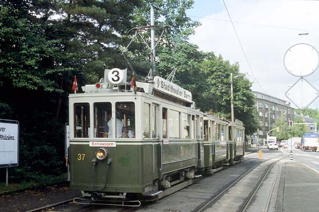 BERNMOBIL historique, Seftigenstrasse - 2001-08-20 BERNMOBIL historique, Seftigenstrasse - 2001-08-20