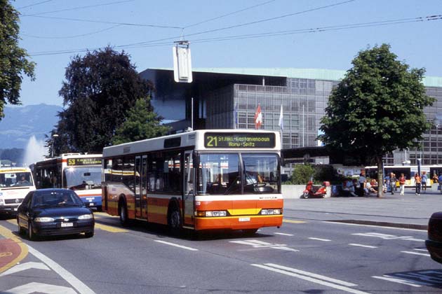 BBH Luzern Bahnhof - 2002-07-05