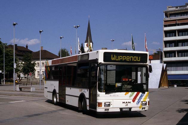 Stadtbus Wil SG Bahnhof - 2003-07-10 Stadtbus Wil SG Bahnhof - 2003-07-10