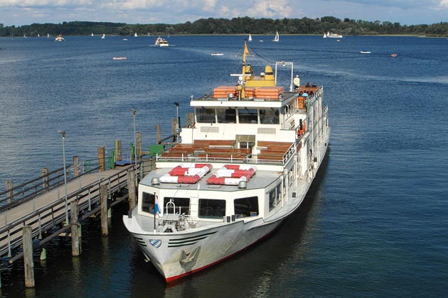 Chiemsee-Schifffahrt, Prien - 2014-08-24